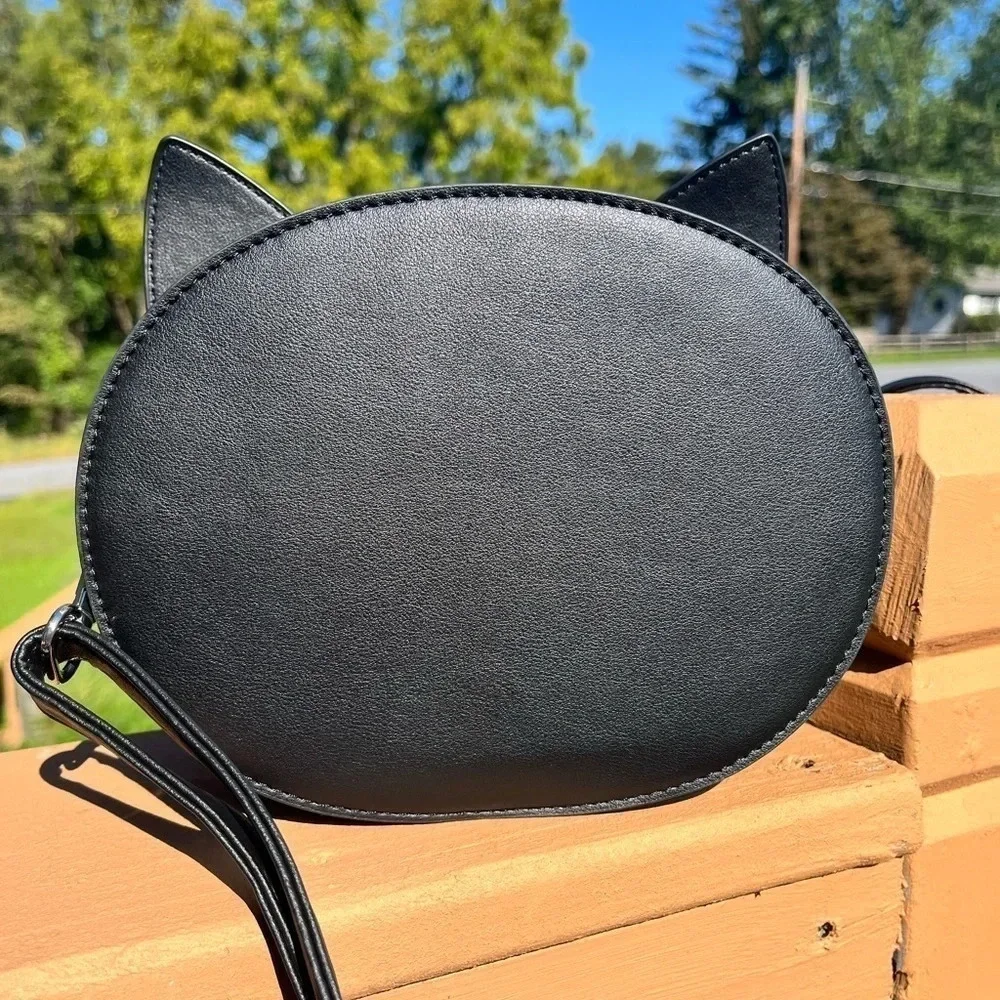 Mad Engine Black Cat Crossbody Bag • Bright Eyes • Spooky Cute Style • NWT